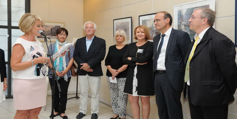 De Gauche à droite : Mme Lhonoré, Keiko Tanabé, Roland Palmaerts, Odette Feller,Nicole Zeimet, Mr Pascal LABELLE, Adjoint en charge de la culture de la ville de Reims, Mr Herbillon directeur du Consrvatoire