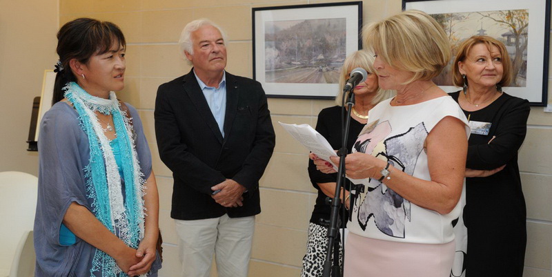 Discours de la Présidente de l'Association Aquarelle Reims événement Dominique Lhonoré